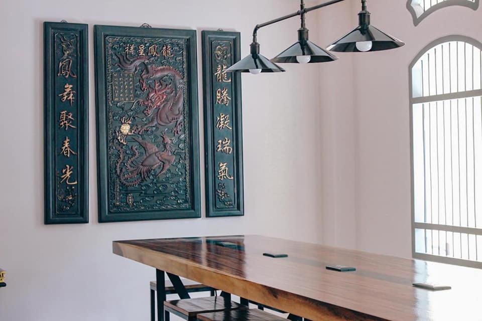 Capzule Bed Phuket Hostel Exterior photo