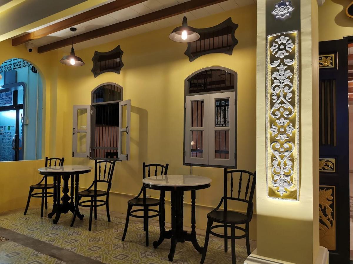 Capzule Bed Phuket Hostel Exterior photo